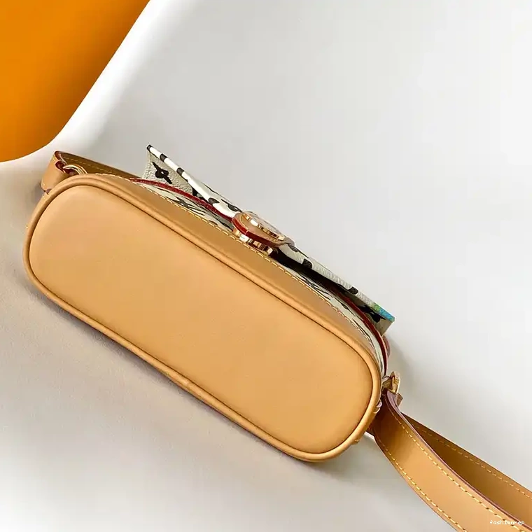 Fashionrepsfam ru LV Bags 2407YZ0085 0421